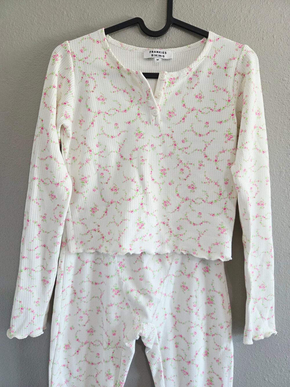 Frankies Bikinis White Dainty Floral Thermal Waffle Knit Pajama Lounge Set
